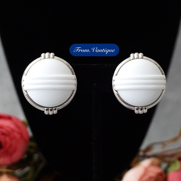 βͺ VINTAGE White Button Silver Rim Earrings (Clip-on) π¦»β¨